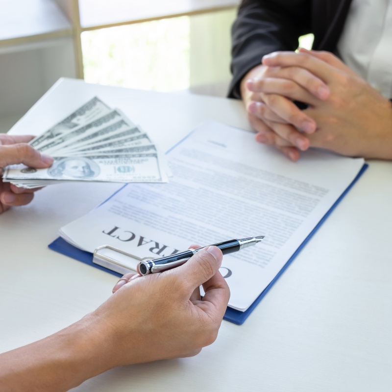 信用卡循環利息壓得喘不過氣?長期大額低息清數貸款幫你斬纜! 2 信用卡循環利息壓得喘不過氣?長期大額低息清數貸款幫你斬纜!