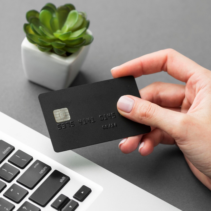 多筆債務纏身?大額低息清數貸款幫你慳息兼減壓! 2 多筆債務纏身?大額低息清數貸款幫你慳息兼減壓!